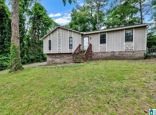 1117 Oak Creek Trl NE, Birmingham, AL 35215