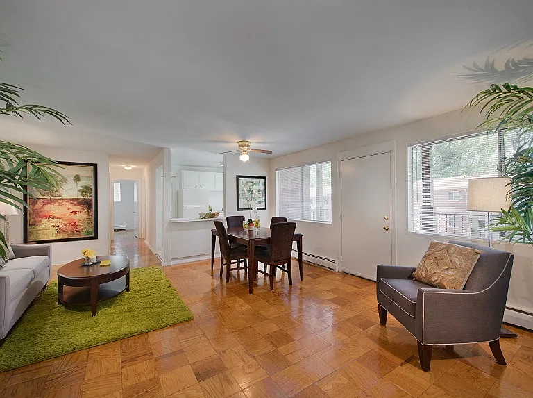 Layton Hall Apartments — Photo 4