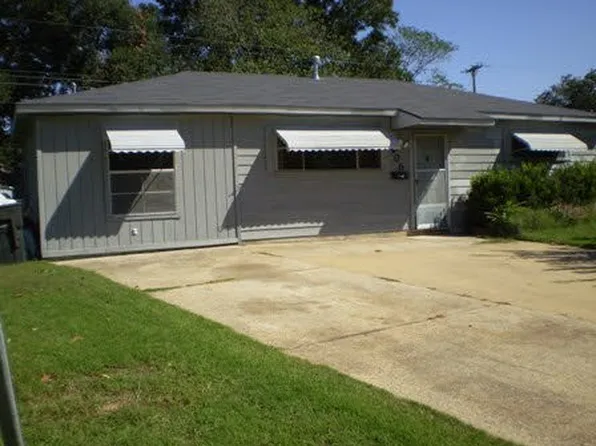 906 Rose Cir, Bossier City, LA 71112