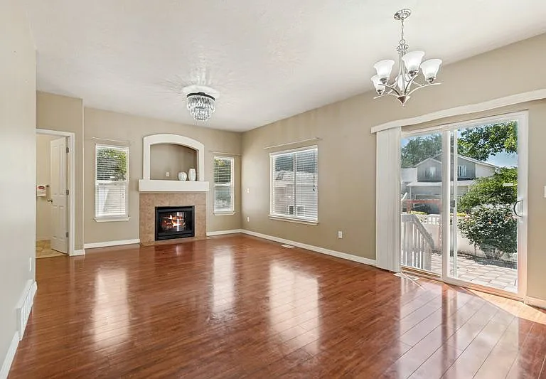 5037 W White Diamond Way S — Photo 5