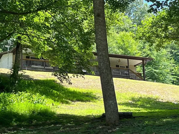 5248 Brumfield Branch Rd, Huntington, WV 25704