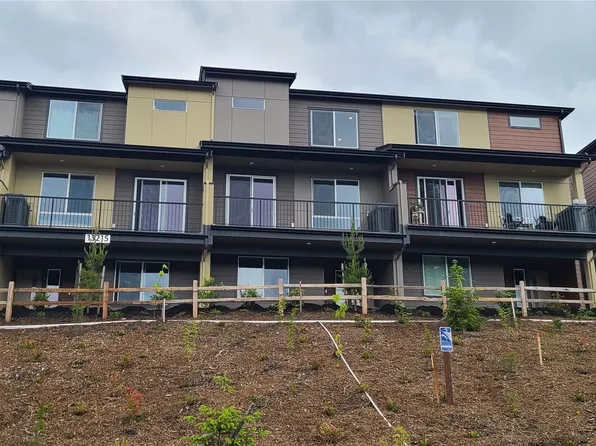 13215 NE 127th Court #D, Kirkland, WA 98034