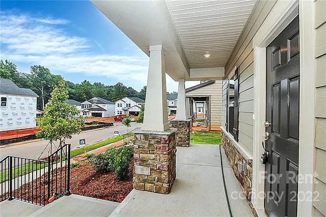 4005 Armstrong Farm Dr — Photo 11