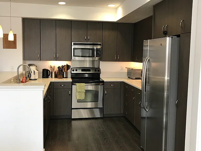 Pacific Terrace — Photo 29