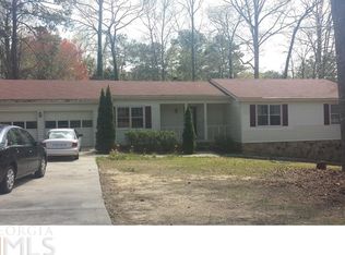 986 Ridgedale Dr, Lawrenceville, GA 30043