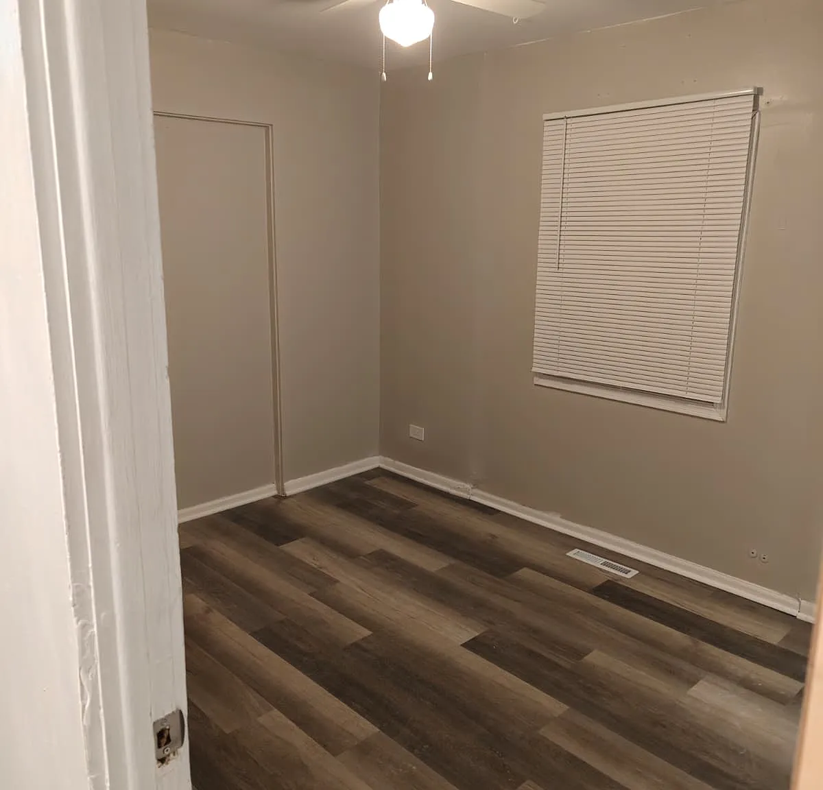 2 bed, 700 sqft, $1,950 — Photo 4
