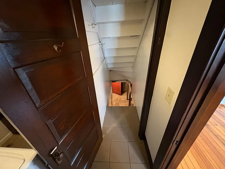 2209 Hawthorne Ave — Photo 35