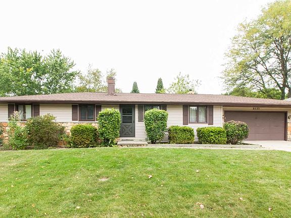 2nd image of 2533 Mary Jo Dr