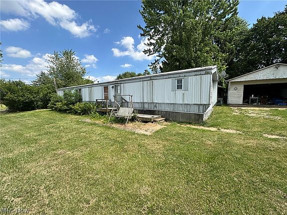 5th image of 10056 Lawndell Rd SW