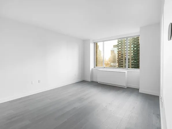 101 W End Ave, New York, NY