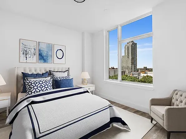 1780 Sheepshead Bay Road image 2 of 10