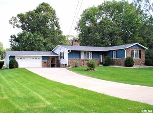 109 Henderson Rd, Knoxville, IL 61448