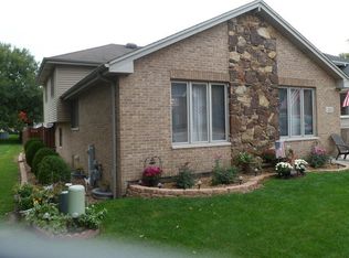 3251 W 108th Pl, Chicago, IL 60655