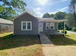 1029 Old Charlotte Rd, Statesville, NC 28677