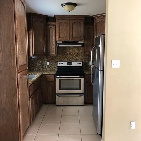 304 W Amy Dr #A — Photo 9