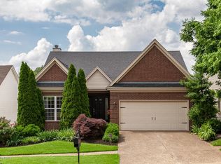 11111 Coventry Greens Dr, Louisville, KY 40241