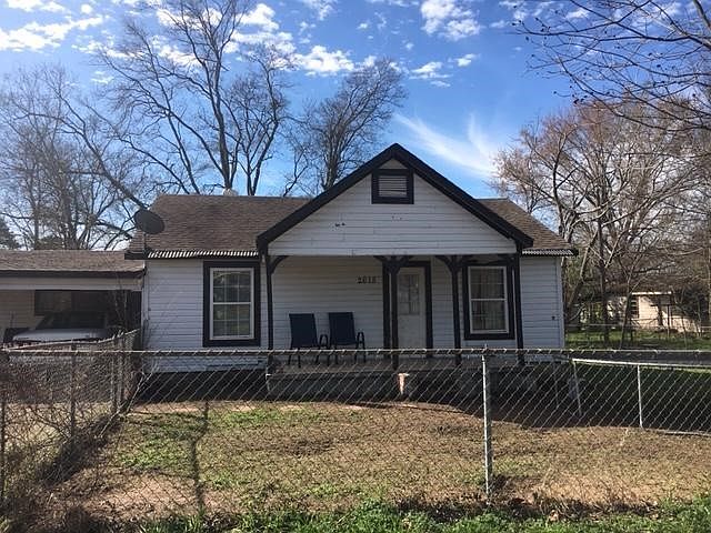 1st image of 2615 W Gay Ave