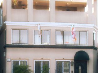 205 E Balboa Blvd, Newport Beach, CA 92661