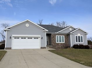 5178 David Ln, Albany, OH 45710