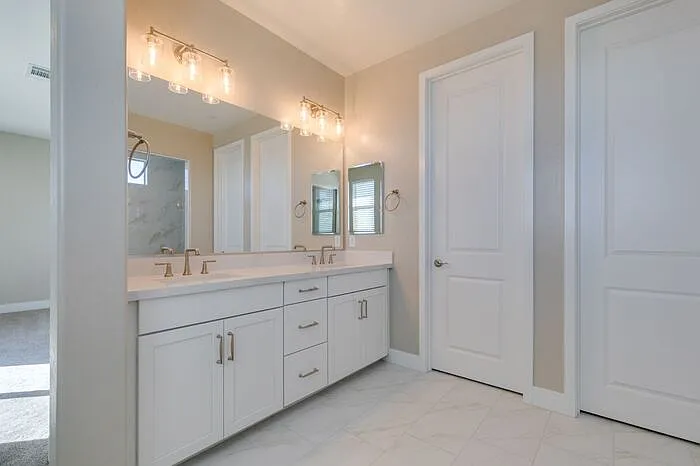 11803 River Hawk Ave — Photo 36