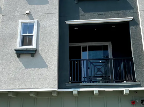 37336 Suncrest St, Newark, CA 94560