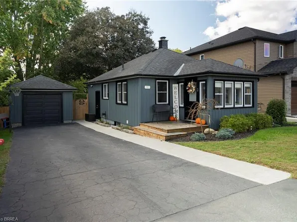 92 Sovereign St W, Norfolk County, ON N0E 1Y0