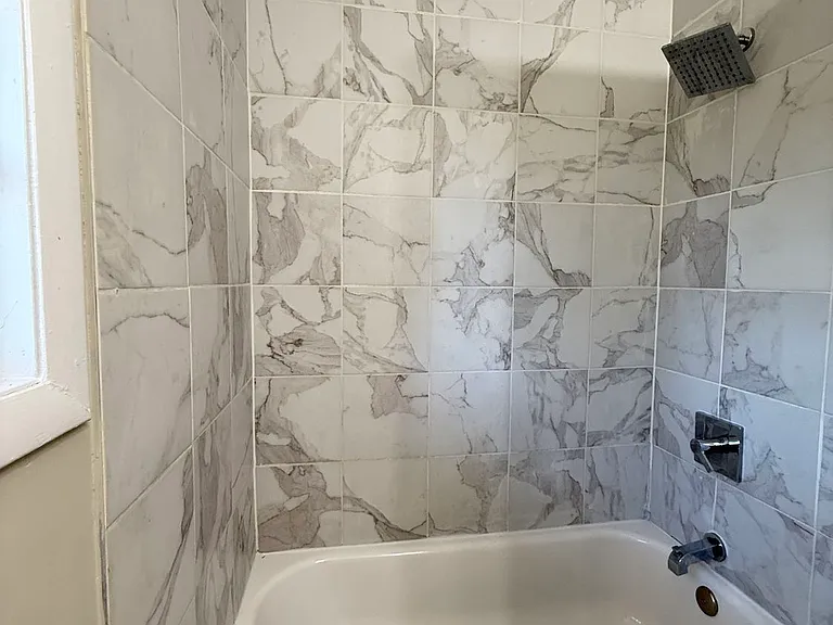 7016 Adel Ln — Photo 16