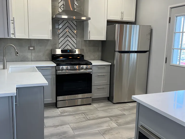 4025 N Lavergne Ave #2 — Photo 19