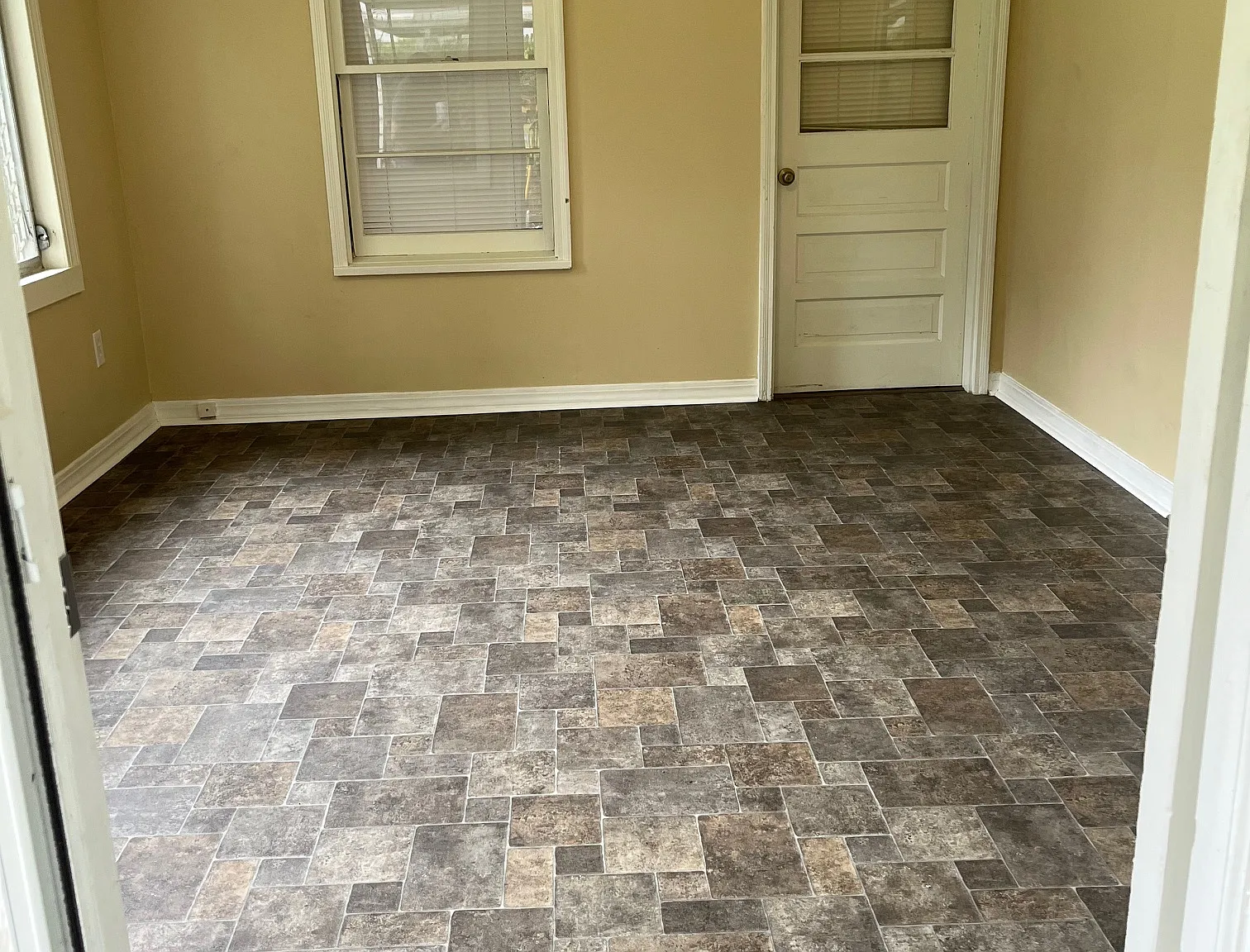 2 bed, 1196 sqft, $1,200 — Photo 3