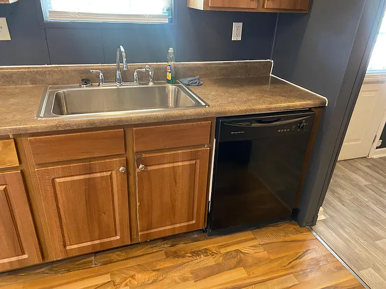 Thomas Field Rd SE — Photo 14