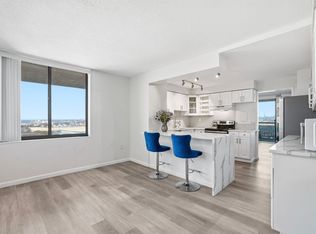 1633 Harmon Cove Tower #1633, Secaucus, NJ 07094