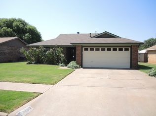 2203 85th St, Lubbock, TX 79423
