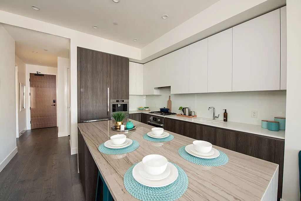 1 bed, 952 sqft, $4,300 — Photo 4