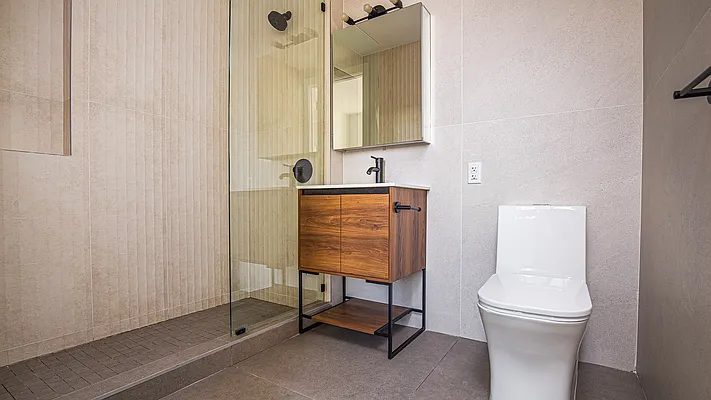 Bathroom, photo 2
