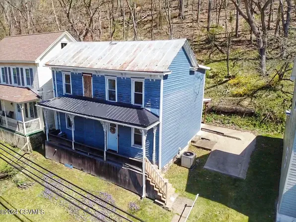 135 Summit Ave, Bloomsburg, PA 17815