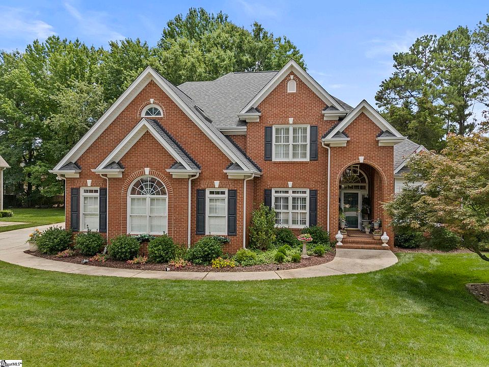 1st image of 105 Red Branch Ln