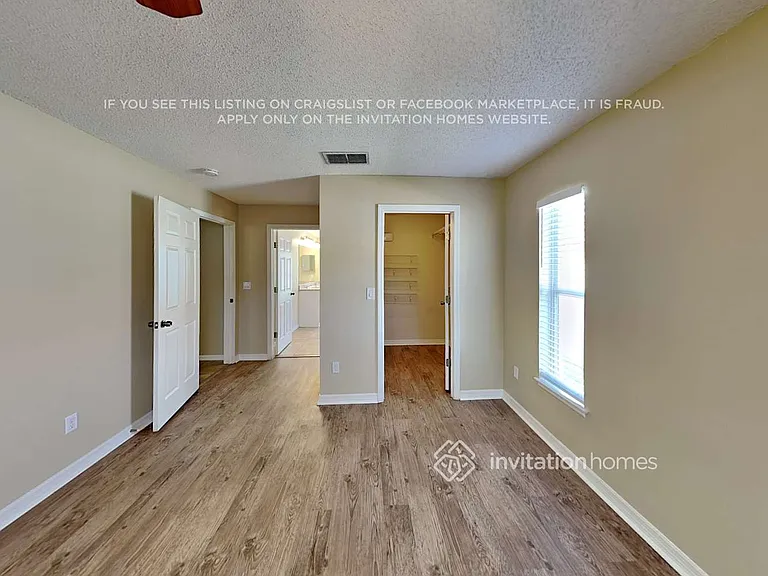 4216 King Edward Dr — Photo 9