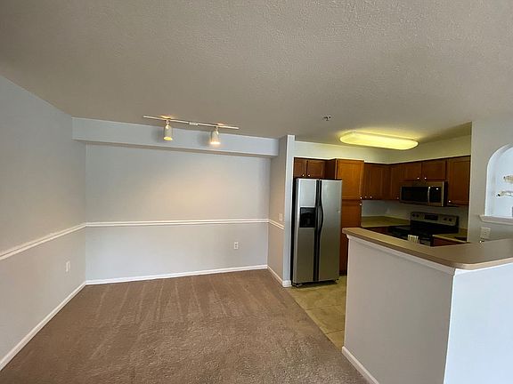 Kitchen & Dining Room