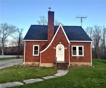738 N Broad Street Ext, Grove City, PA, 16127