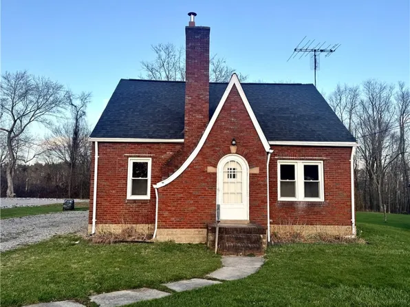 738 N Broad Street Ext, Grove City, PA 16127