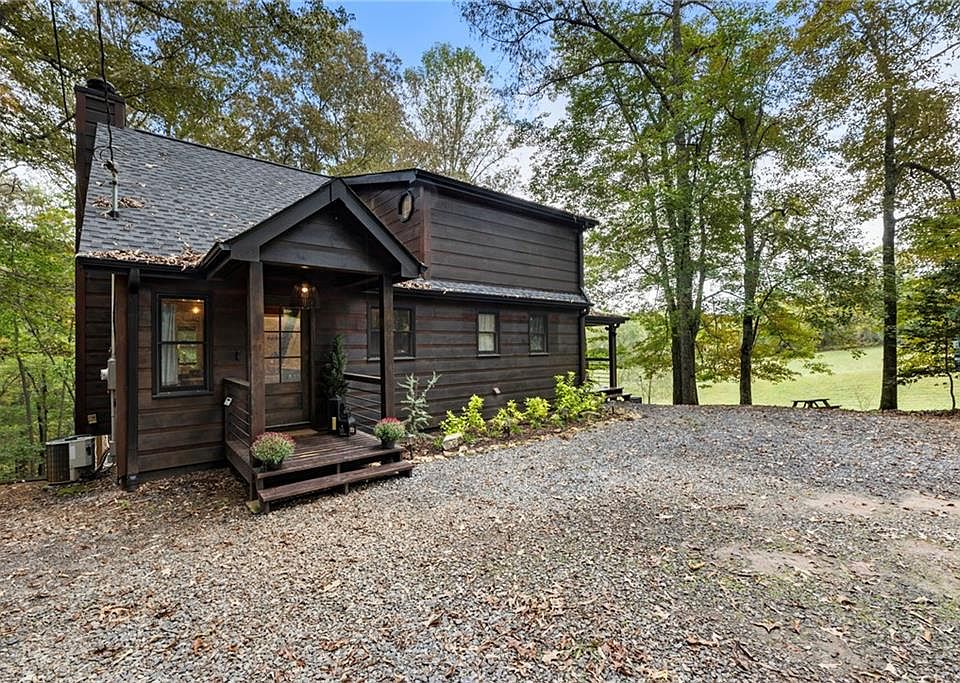 1st image of 120 Brookhaven Trl