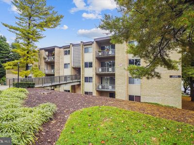 12207 Academy Way APT 10, Rockville, MD, 20852