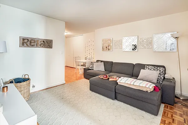 Rented by Douglas Elliman | media 2