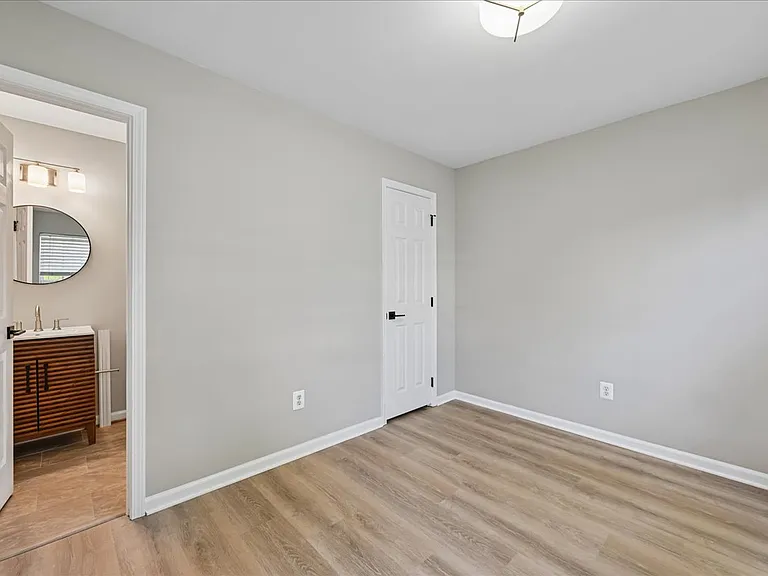 6153 Les Dorson Ln — Photo 19
