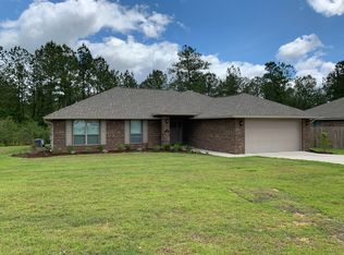 5992 Whisper Creek Blvd, Milton, FL 32570