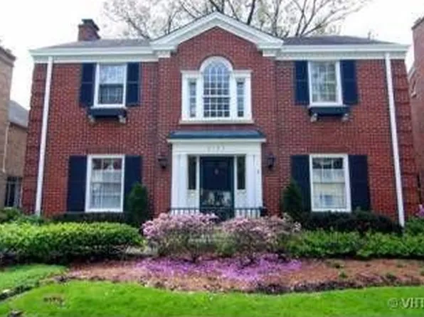 2129 Kenilworth Ave, Wilmette, IL 60091