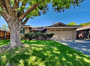 2826 Roxanne Ct, Sacramento, CA 95826