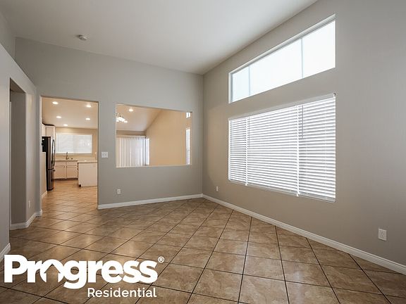 4th image of 1612 Council Bluff Ln