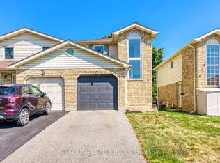 12 Danville Ave, Halton Hills, ON L7J 2W5