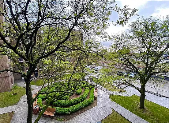 Rented by Bruma Realty LLC | media 7